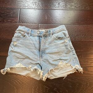 Abercrombie Jean shorts - curve love - The 4" Mom Short - High Rise